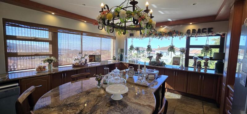 5 Bedroom Property for Sale in Groot Brakrivier Central Western Cape